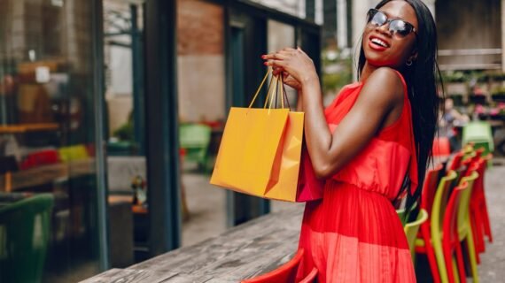 Top 5 Must-Have African Outfits for Your Wardrobe